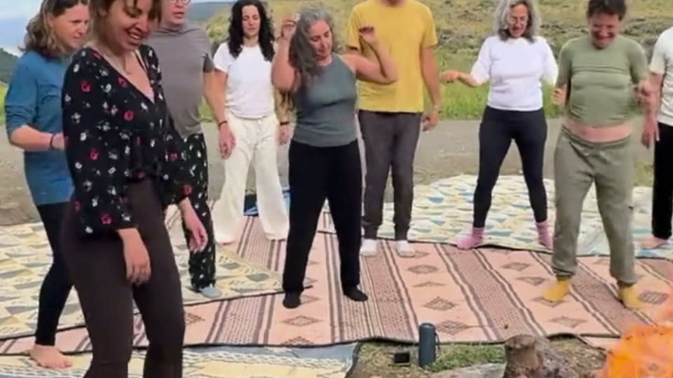 חיבור לטבע ולהבת החיים